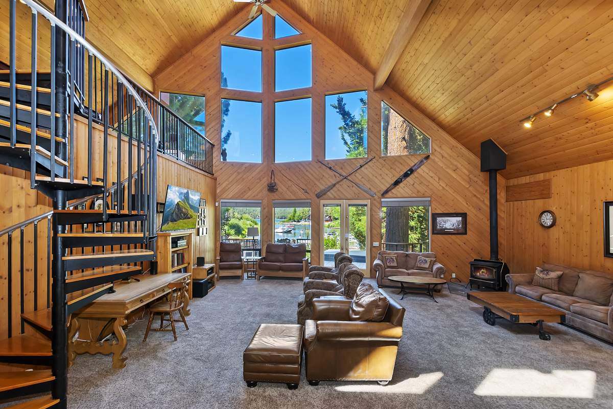 39832 Lakeview Dr 39832 Lakeview Dr