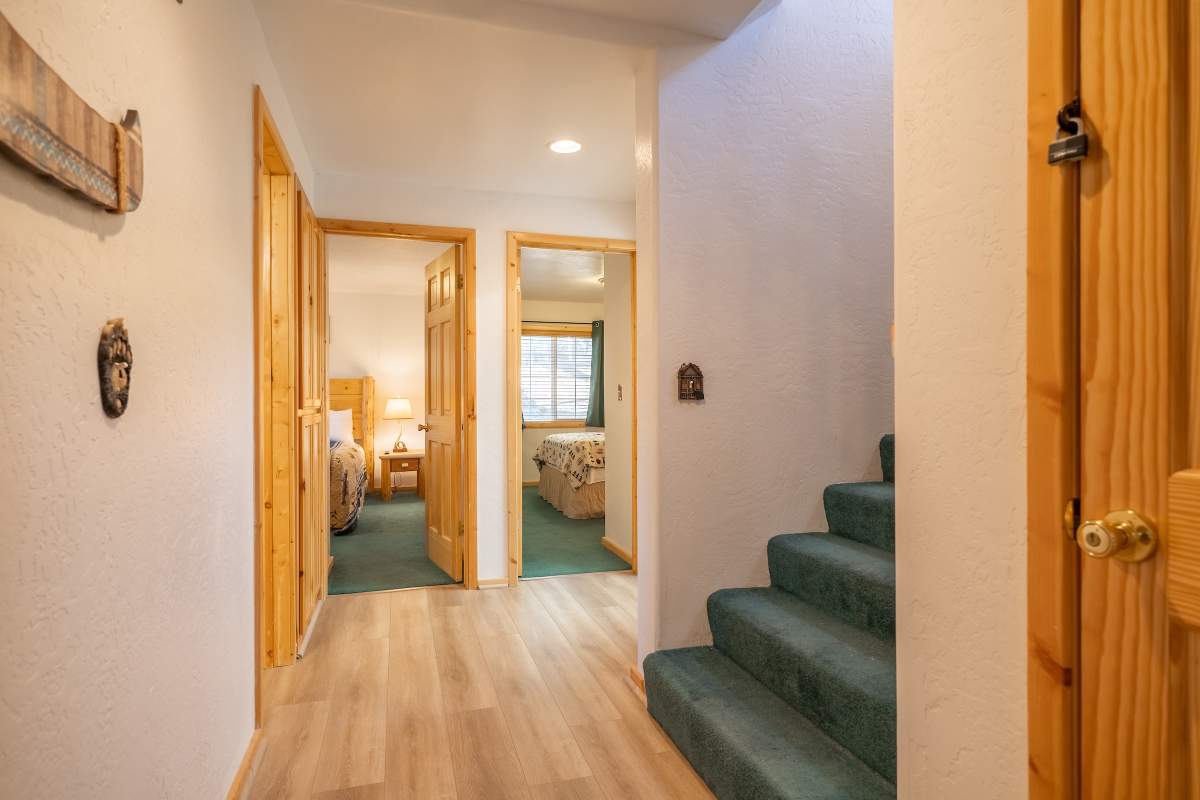 1059 Lookout Mountain Rd 1059 Lookout Mountain Rd