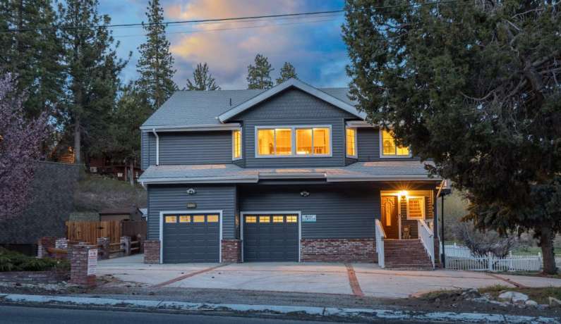 43095 Moonridge Road