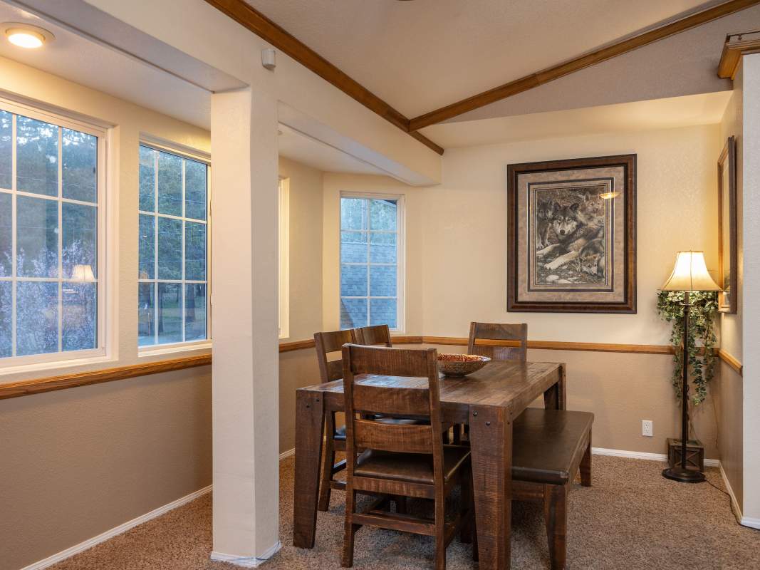 43095 Moonridge Rd 43095 Moonridge Rd