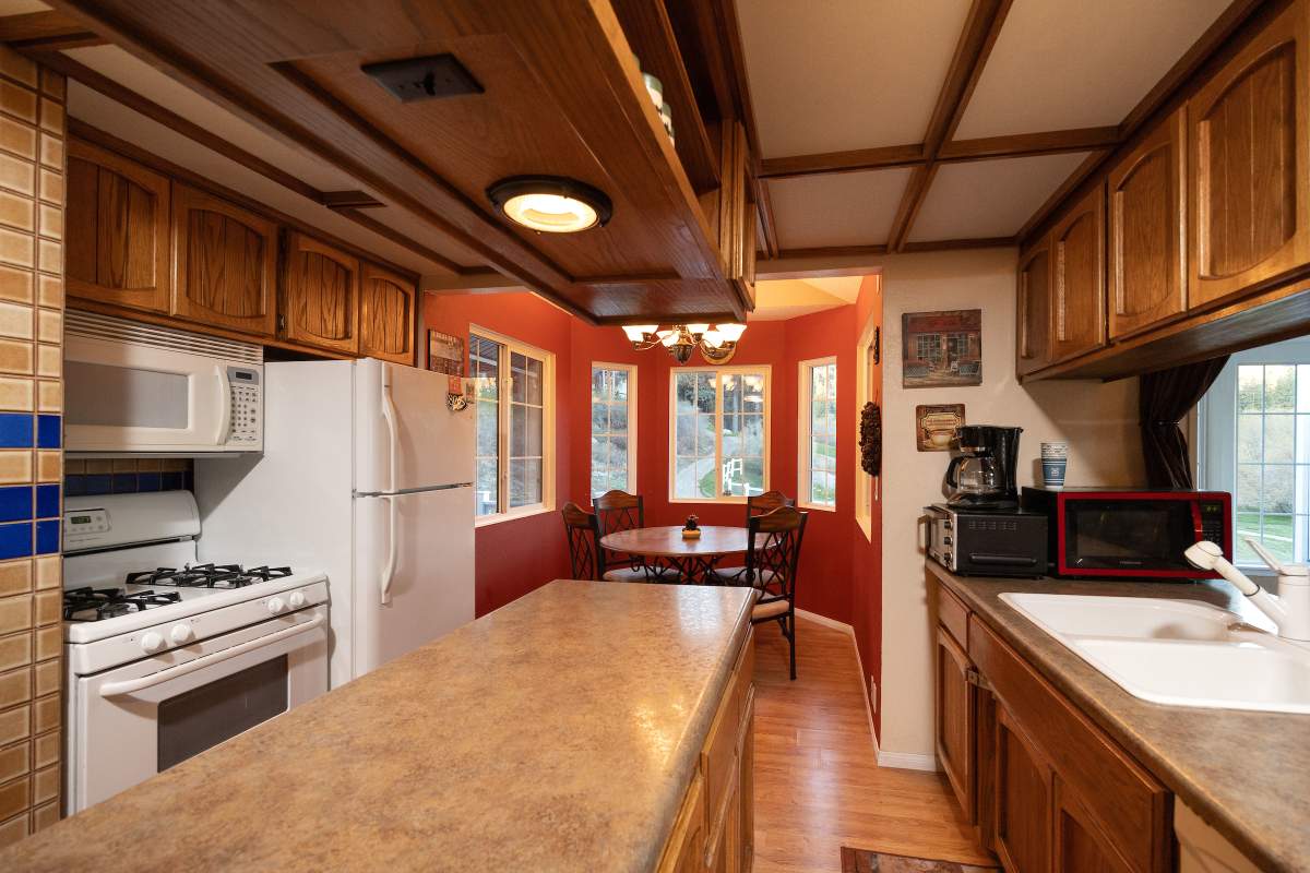 43095 Moonridge Rd 43095 Moonridge Rd