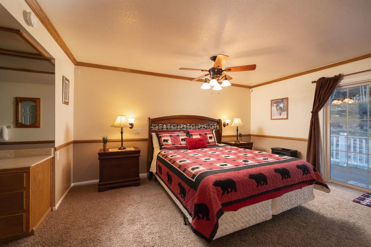 43095 Moonridge Rd 43095 Moonridge Rd