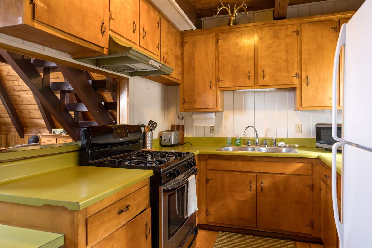 409 W Aeroplane Blvd 409 W Aeroplane Blvd