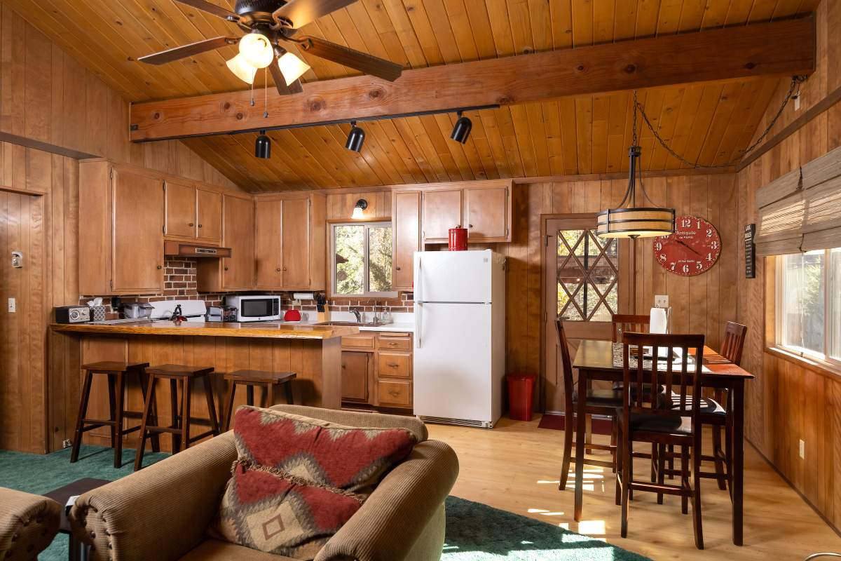 413 Quail Dr 413 Quail Dr