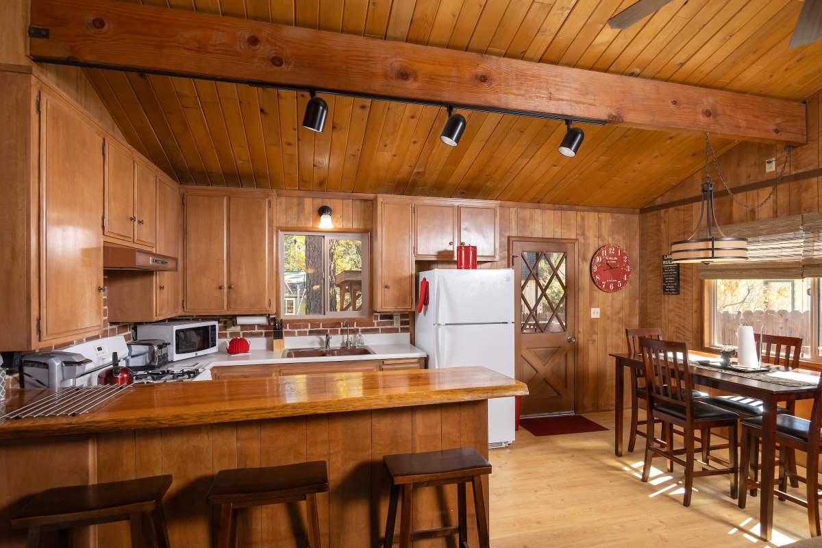 413 Quail Dr 413 Quail Dr