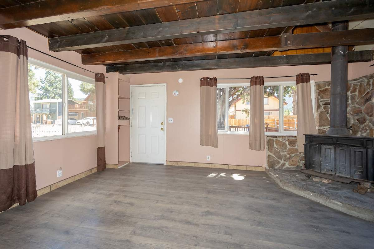 2149 1st Ln 2149 1st Ln