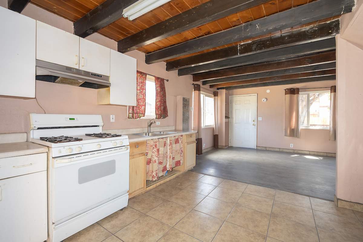 2149 1st Ln 2149 1st Ln