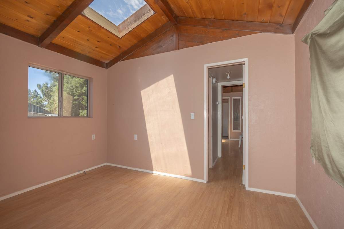 2149 1st Ln 2149 1st Ln