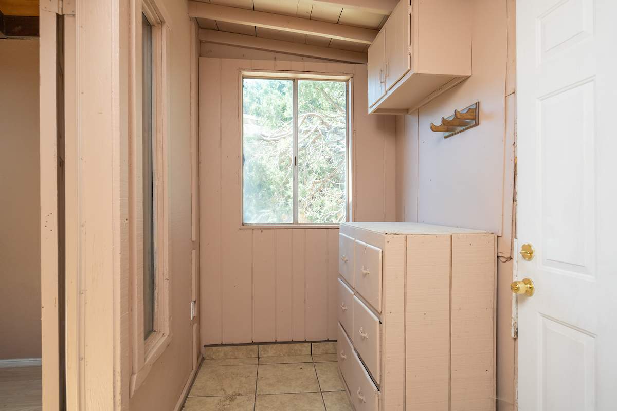 2149 1st Ln 2149 1st Ln