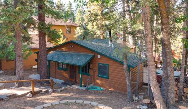 796 Silver Tip Drive