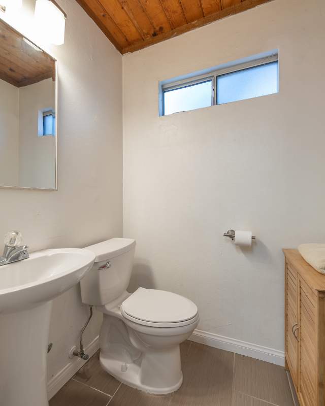 862 Spruce Ln 862 Spruce Ln