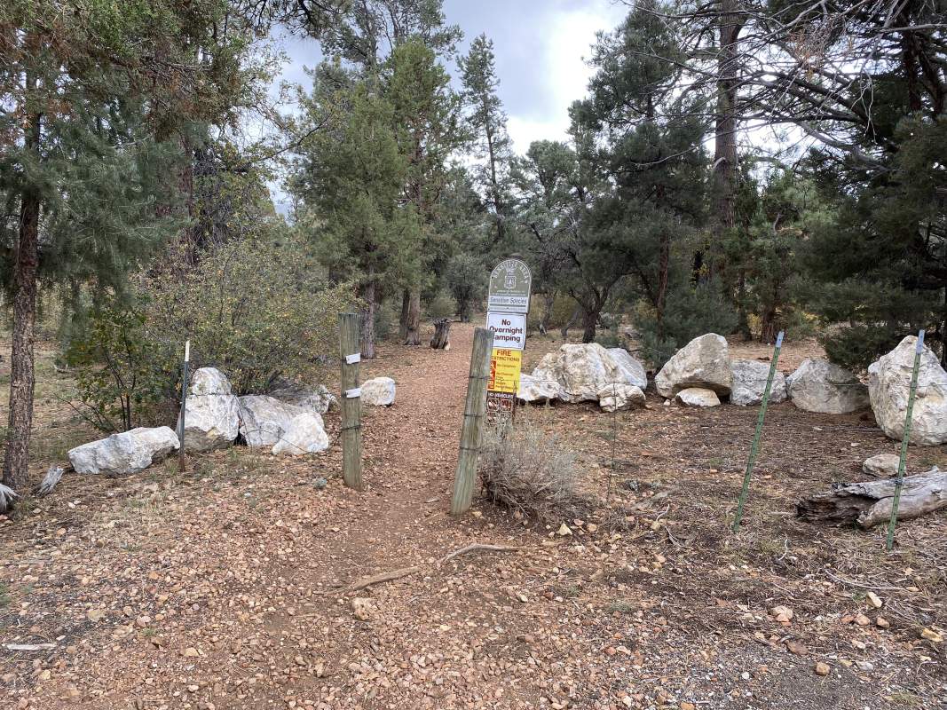 732 Victoria Ln 732 Victoria Ln