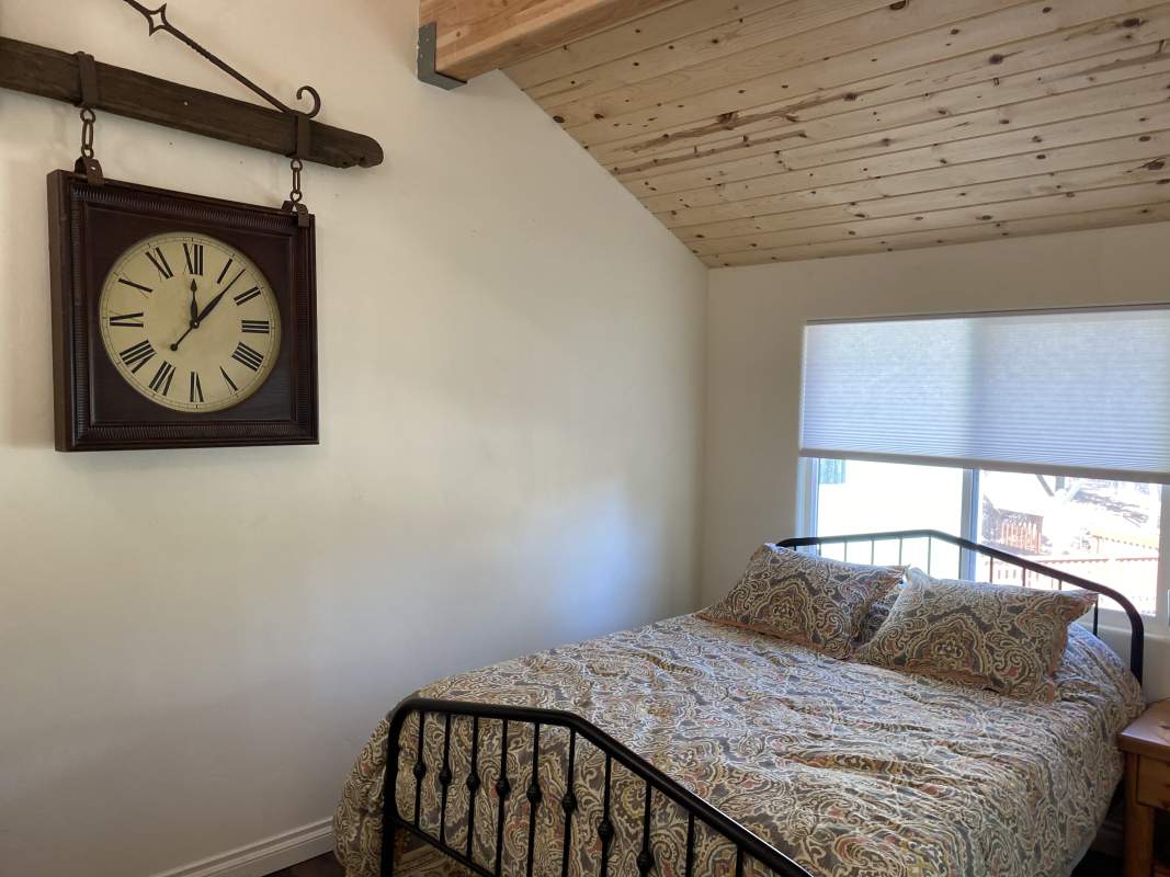 1541 Malabar Way 1541 Malabar Way