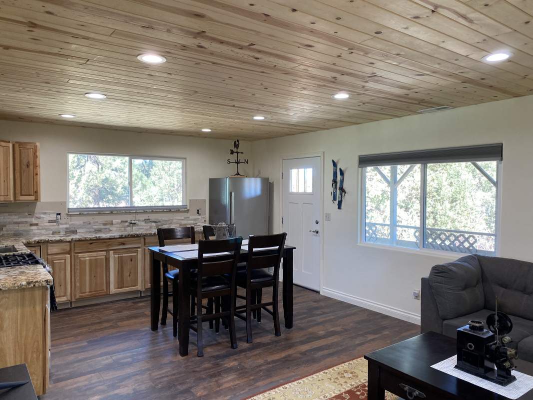 1541 Malabar Way 1541 Malabar Way